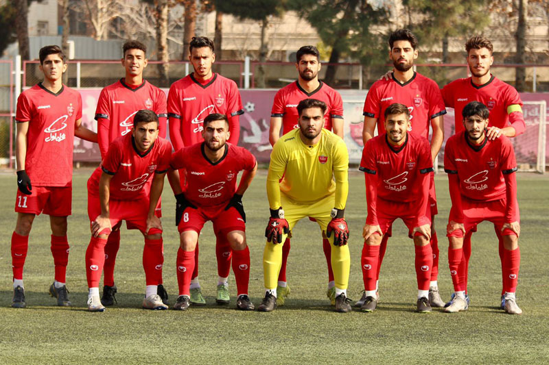 صدر جدول در تسخیر سرخ‌ها ماند